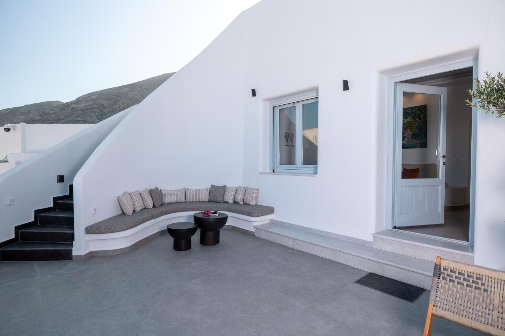 Sn Santorini Apartments Kamári Esterno foto